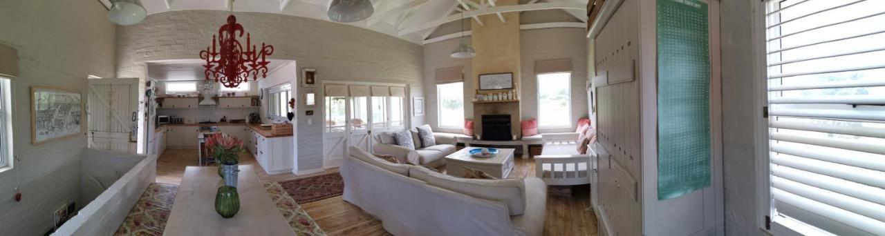 The Crowded House Villa Pringle Bay Exteriör bild