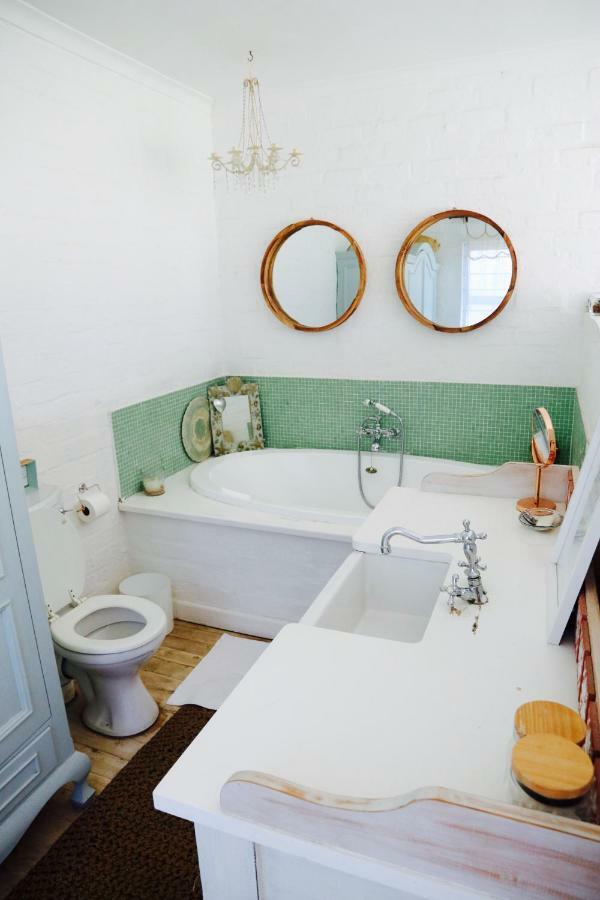 The Crowded House Villa Pringle Bay Exteriör bild